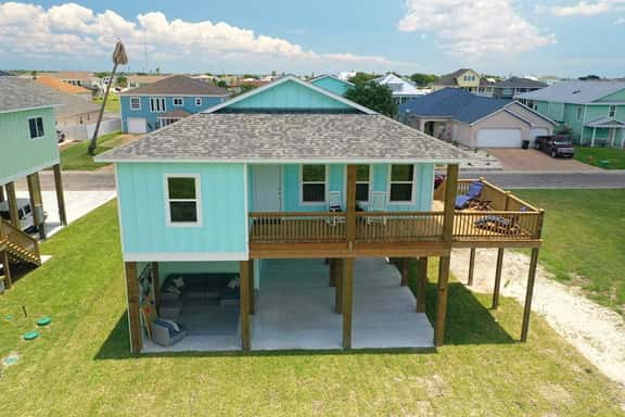 LandsEnd - Indoor-Outdoor Living, Boat Parking - Image 1