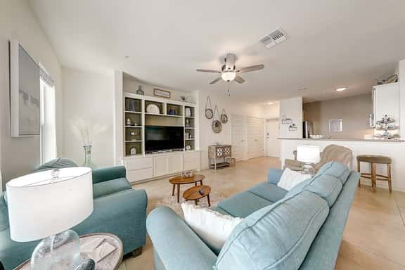 Sand Dollar Unit C3 - Bay Views & Dog-Friendly - Image 1