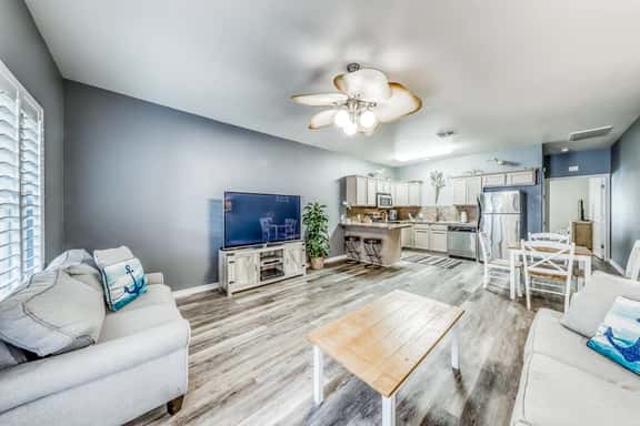 Palm Bay 504 - Heated Pool & Dog-Friendly - Image 1