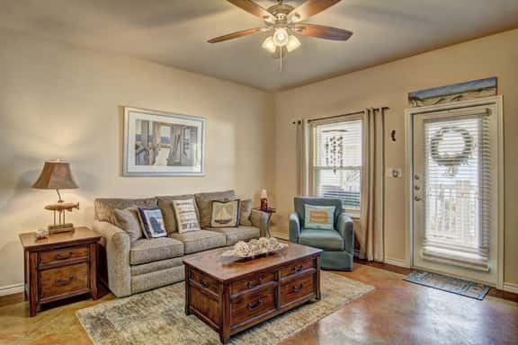 Palm Bay 307 - Heated Pool, Walk to the Beach - Image 1