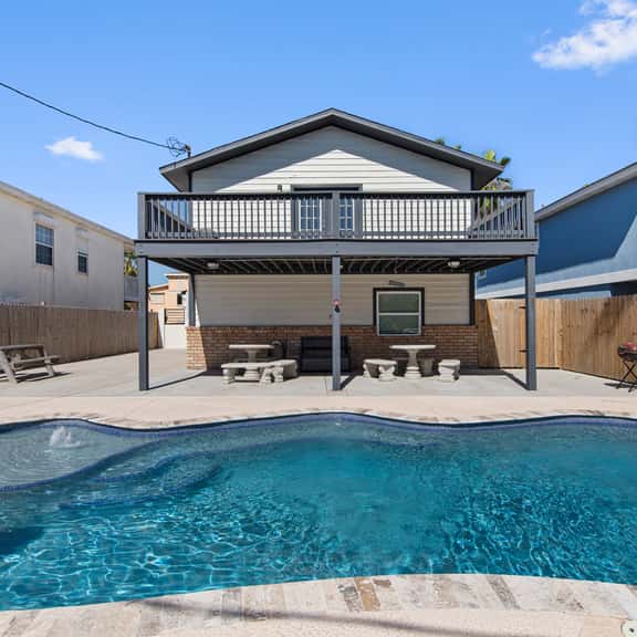 Seascape Villa - Private Pool, Bay View, 5BR - Image 1