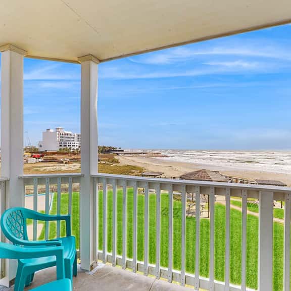 Seascape Gem - Ocean-View Balcony, Pool & Hot Tub - Image 1