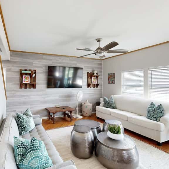 Blue Galveston Getaway - Image 1