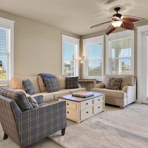 Mannanan Mac Lir - Ocean View, Pool & Hot Tub - Image 1