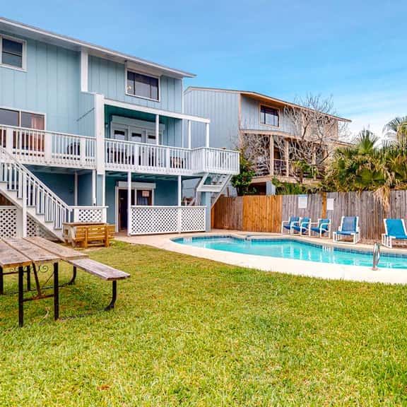 Mezquite Duplex Beach House - Image 1