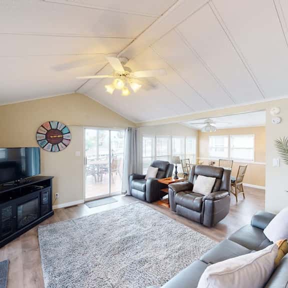 Long Island Village 347 Sand Dollar - Image 1