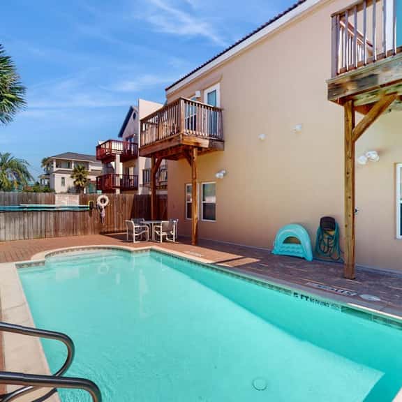 Garden Breeze Condominiums #3 - Image 1