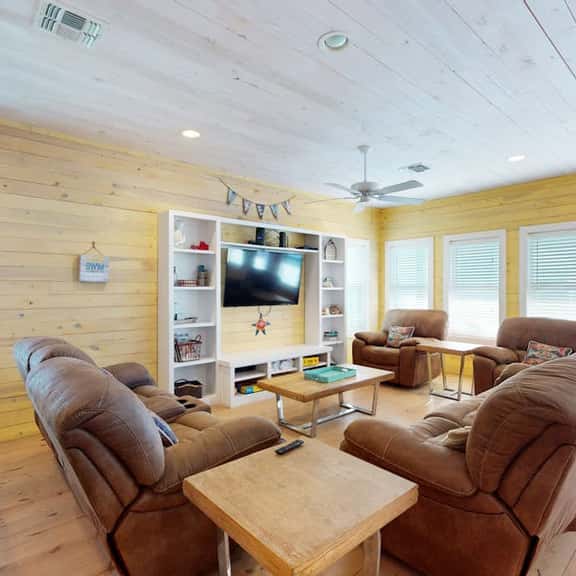 Ocean Village 18 Sea Ya Soon - Image 1
