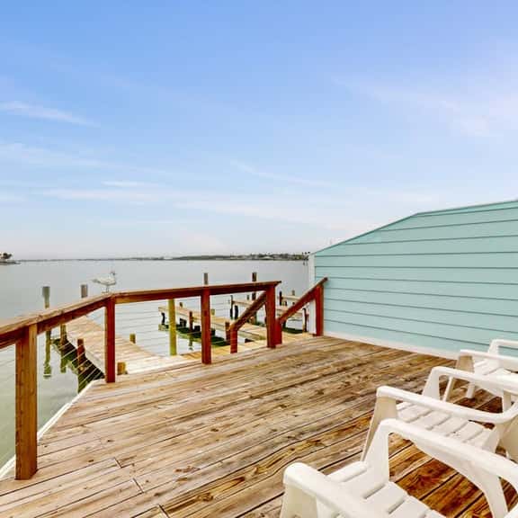 Pelican Point - Waterfront, Pool & Dock Access - Image 1