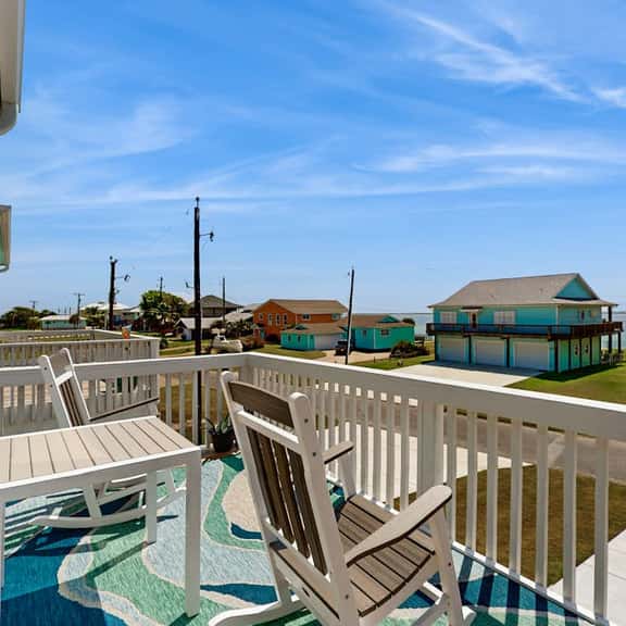 Ocean Breeze - Bay Views & Outdoor Kitchen - Image 1