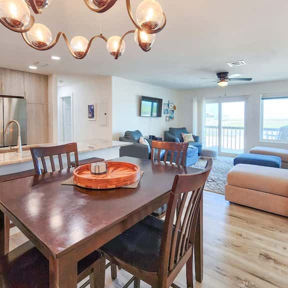 Lakeshore Villa #21 - Image 1