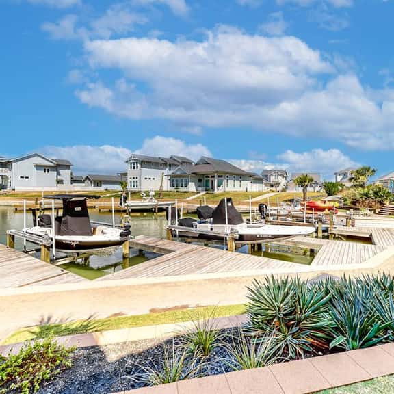 Dolphin View - Waterfront, Pool & Boat Slip - Image 1