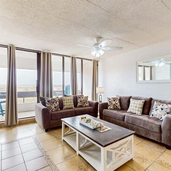 Fairway Villa #204 - 2 Balconies, Pool & Hot Tub - Image 1