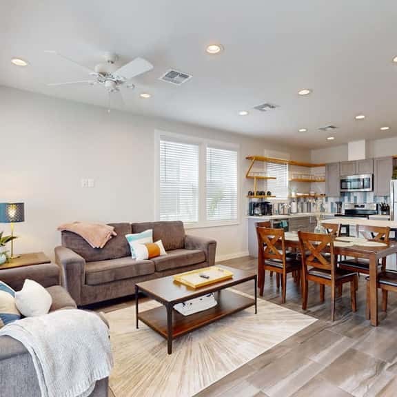 Beach Bummz Bungalow - Image 1