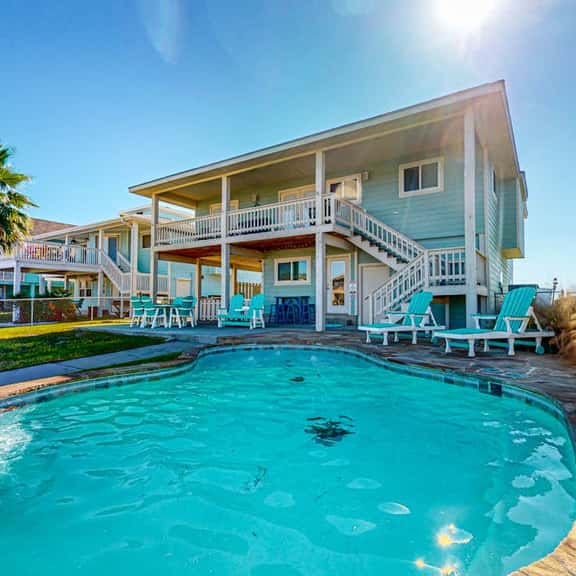 The Seashell Getaway - Image 1