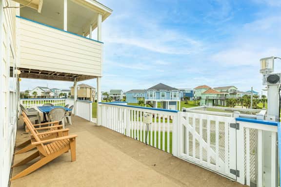Island Beauty - Ocean View, Pool, Walk to Beach - Image 2