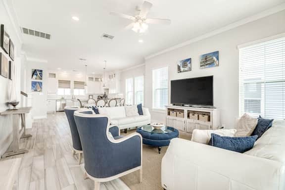 Seaside Haven - Gulf Views, 2 Blocks to Beach - Image 3