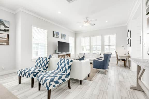 Seaside Haven - Gulf Views, 2 Blocks to Beach - Image 5