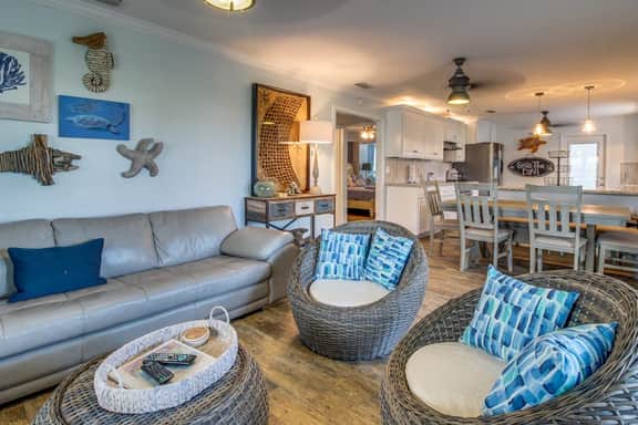 Mezquite House - Ocean Views, Sleeps 16, Dogs OK - Image 2