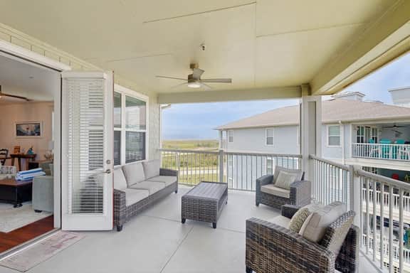 Sunset Estuary - Bay Views, Heated Pool & Hot Tub - Image 3