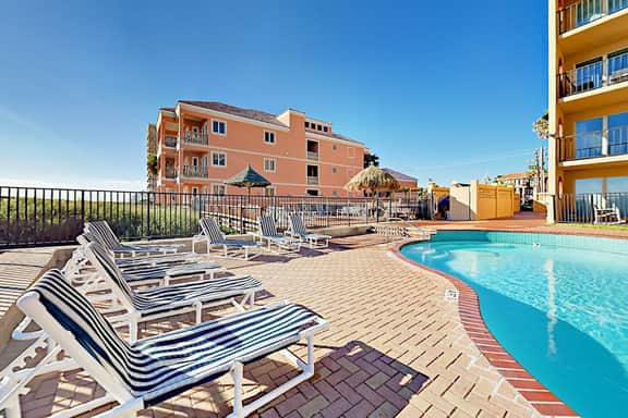 Suntide II Condominiums #207 - Image 2