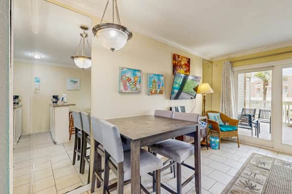 Victorian Condos Barefoot Beach Haven - Image 4