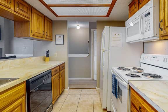 Seagull Cove - Waterfront, Bay Views & Garage - Image 5