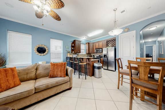 Saturn Serenity 1 - Shared Pool & Dog-Friendly - Image 3