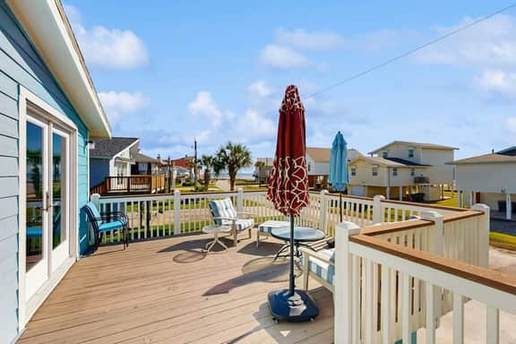 Seaside Escape - Ocean View, Yard, Steps to Sand - Image 2