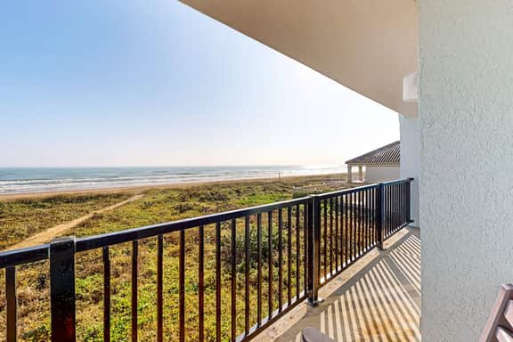 Continental #304 - Gulf-Front Patio, Beach Access - Image 5