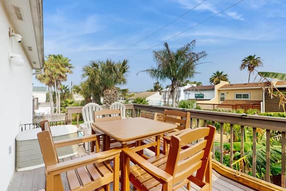 Dancing Turtle Cay - Pool, Walkable to the Beach - Image 3