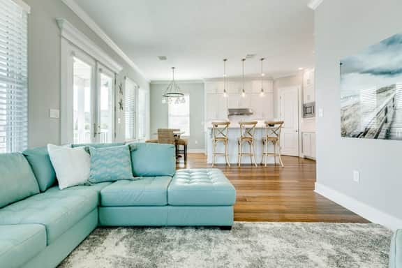 Seaside Paradise Retreat - Image 4