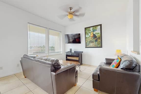 Las Marinas Condominiums 405 - Image 5