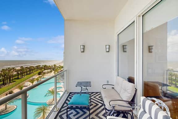 Seaglass Treasure - Resort Pools & Ocean Views - Image 4