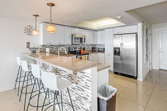 Solare Tower 1202 - Gulf Views & Beach Access - Image 5