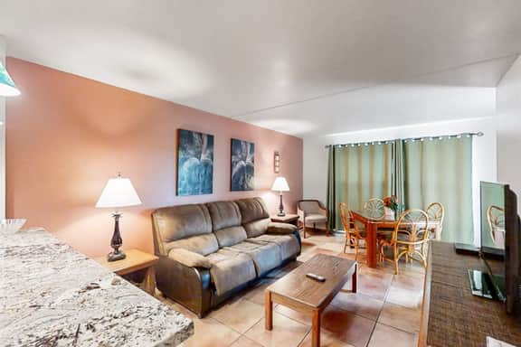 Gulfview I #207 - Bay Views, Pool, Walk to Beach - Image 3
