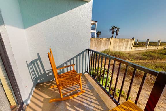 Continental #105 - Gulf-Front Condo, Beach Access - Image 2