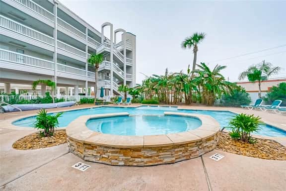 Seabreeze Retreat - Beach Views, Pool & Hot Tub - Image 3