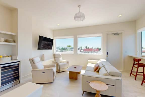 Shibui Home - Private Pool, Steps to Sand - Image 4