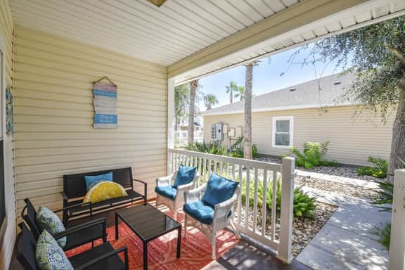 Palm Bay 305 - Lagoon Pool, Patio & Dogs OK - Image 2