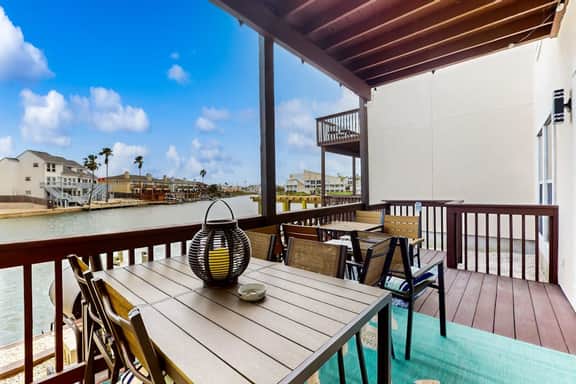 Cabana Cove - Channel-Front, Game Room & Kayaks - Image 2