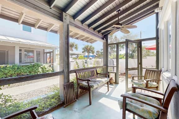 Coastal Hideaway - Screened Porch, Pool & Dogs OK - Image 3