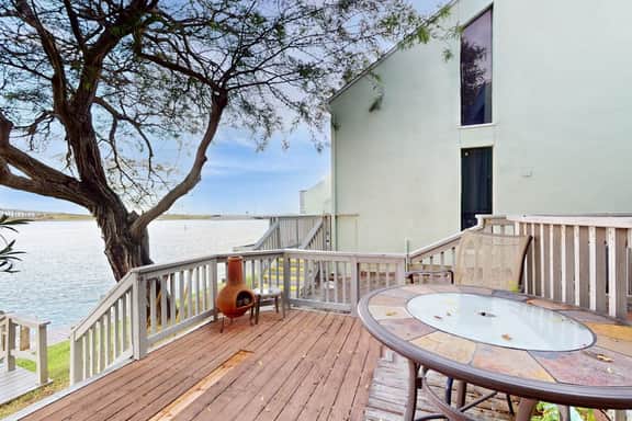 Puente Vista 105 - Waterfront, Dock & Fire Pit - Image 2