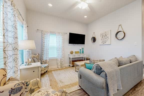 The Castaway Cottage - Image 3