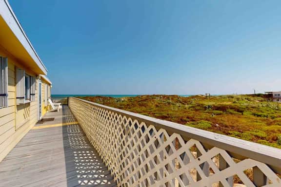 Shore Thing - Gulf-Front, 65 Steps to Beach - Image 2
