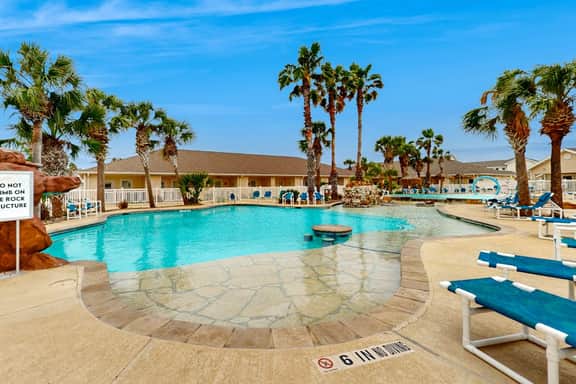 Palm Bay 402 - Pool, Patio & Dog-Friendly - Image 5