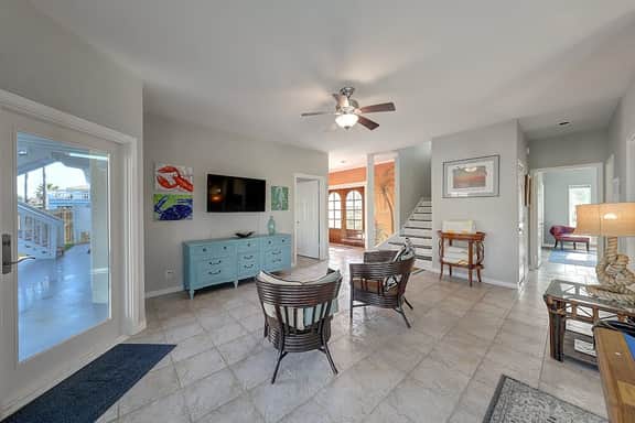 Curlew Casa - Waterfront, Pool & Dogs OK - Image 5