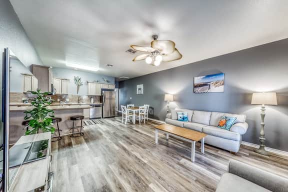 Palm Bay 504 - Heated Pool & Dog-Friendly - Image 5