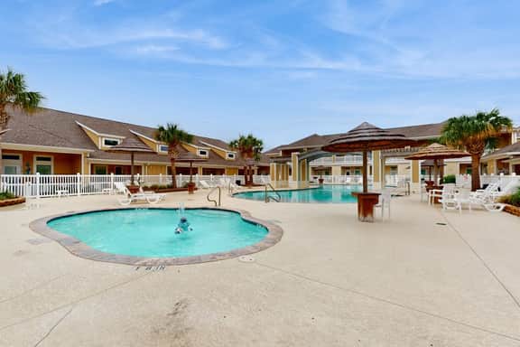 Leeward Manor - Heated Pool, Steps to the Beach - Image 3