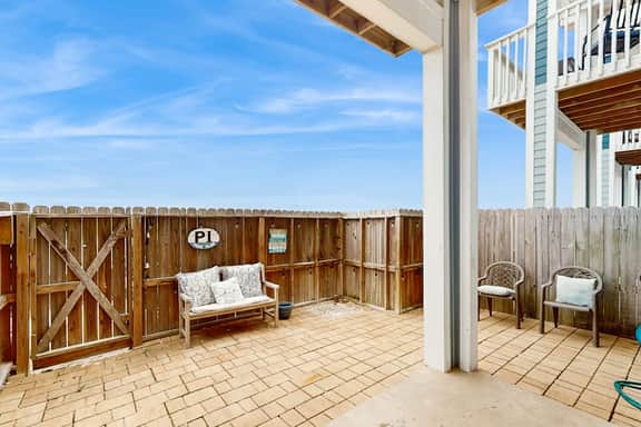 Tiki House - Ocean Views, Pool, Steps to Beach - Image 4